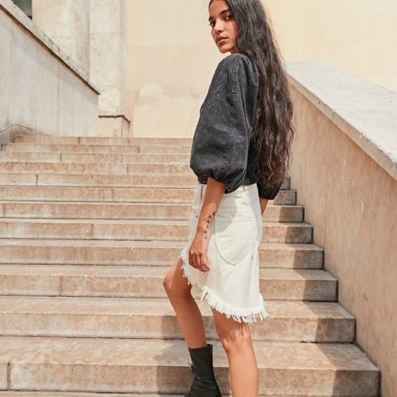 Free People Pamela Denim Blouse Black Acid Wash - Picture 2 of 5